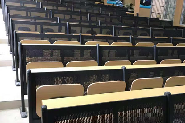 如何正確分辨教室階梯排椅的優(yōu)劣？
